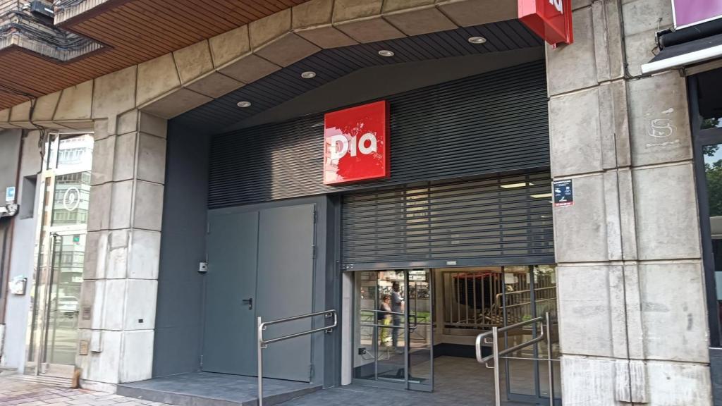 Otra imagen de la fachada del nuevo Dia