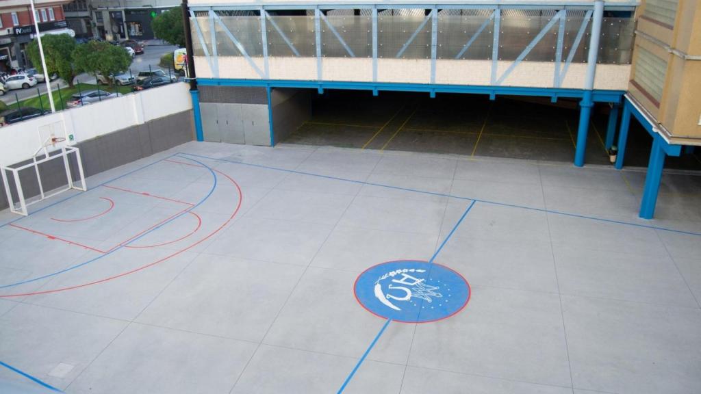 Patio del colegio Hogar de Santa Margarita.