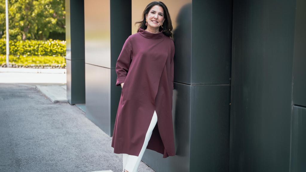 La Ordenatriz frente al objetivo.