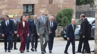 El Rey Felipe VI a su llegada al acto conmemorativo del 1.200 aniversario del Fuero de Brañosera, este martes en la localidad palentina