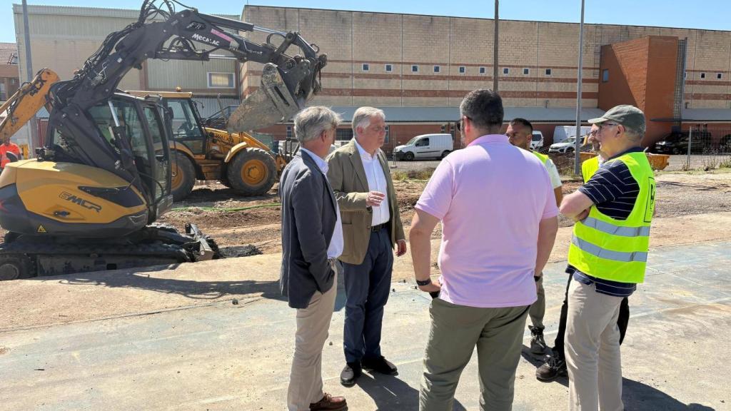 Las obras del nuevo Complejo Deportivo Puerta de Santa María se encuentran en su fase final.