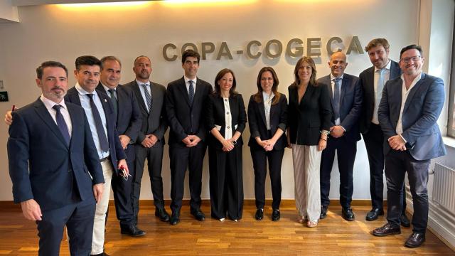 Representantes del PP de Málaga en su viaje a Bruselas.