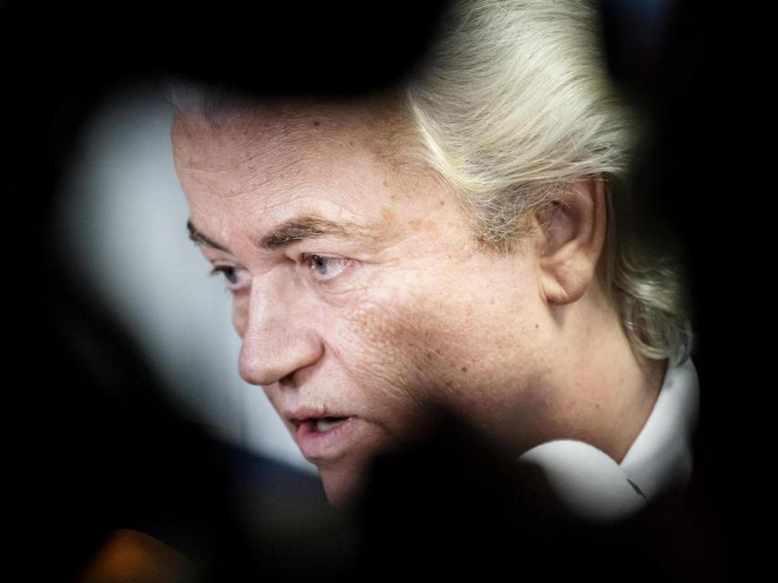 Geert Wilders, líder del partido PVV, anuncia la retirada de su partido de la coalición neerlandesa.