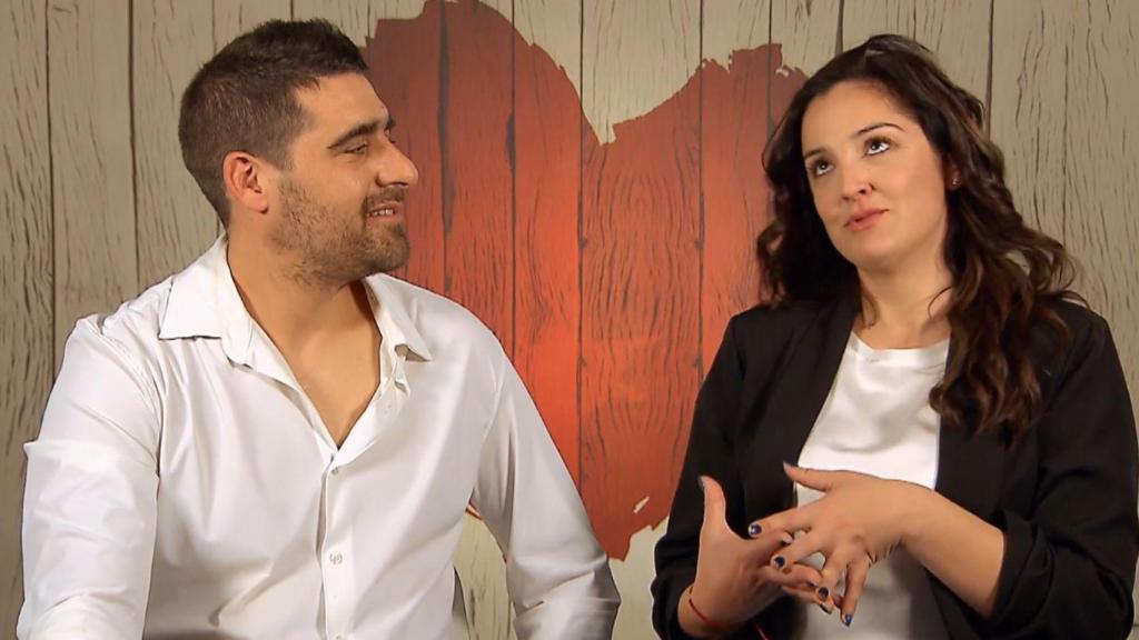 Una soltera de Valencia rechaza a su cita en 'First Dates' por su estilo de vida: No hay por donde cogerlo, lo siento