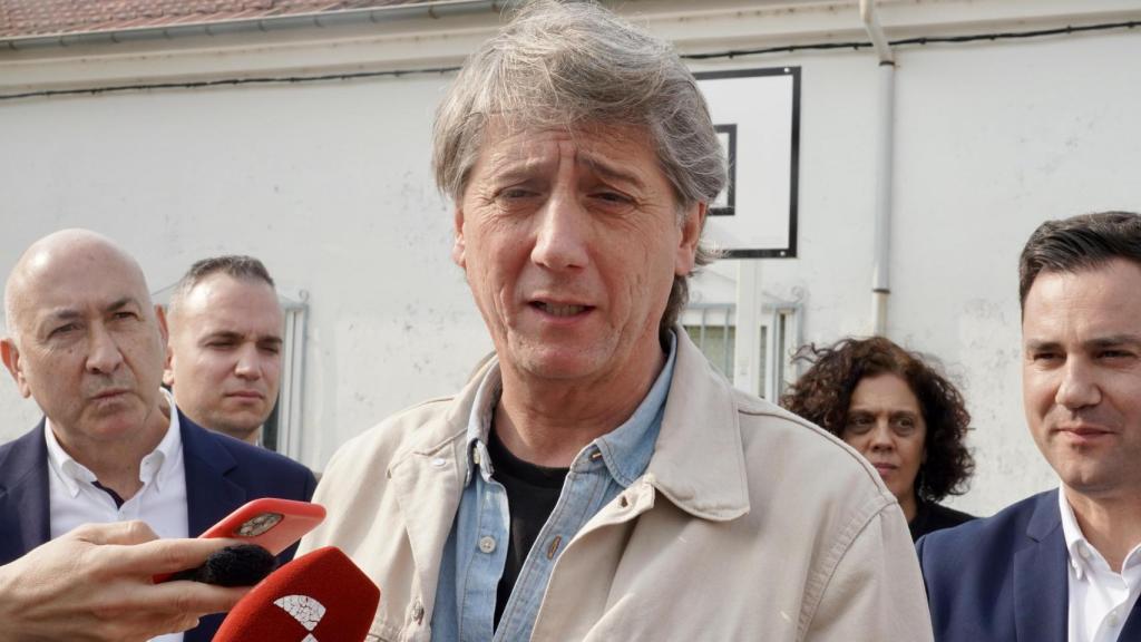 El secretario general del Partido Socialista de Castilla y León, Carlos Martínez,