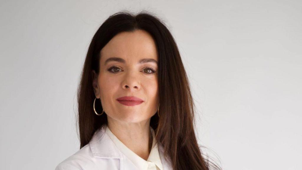 Helena Rodero, farmacéutica y experta capilar.