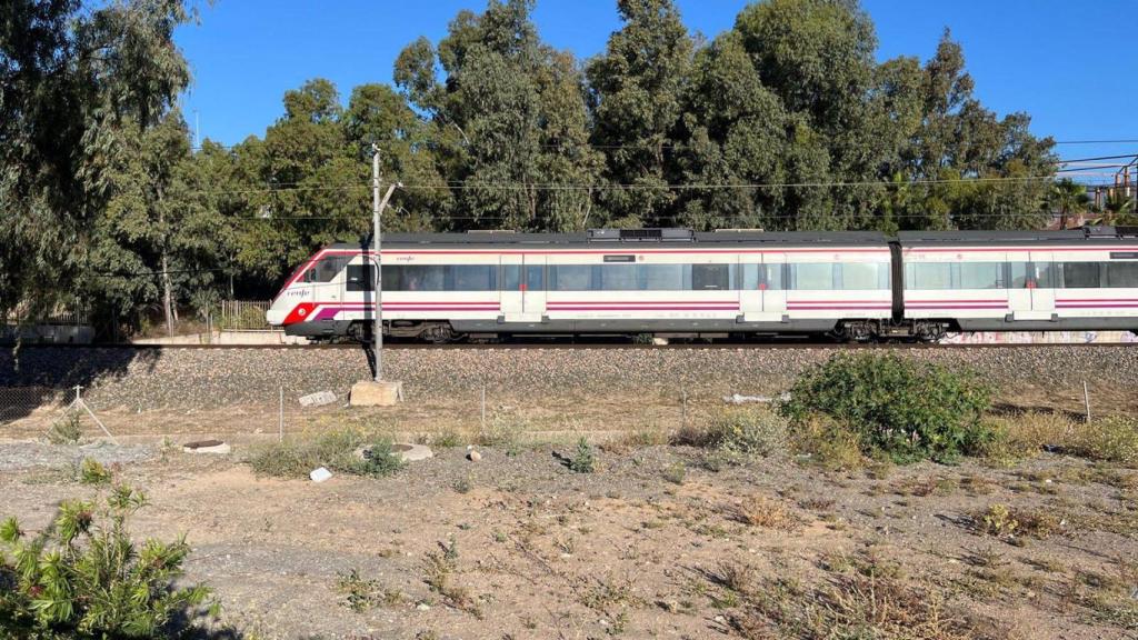 Un tren de cercanías de Renfe.