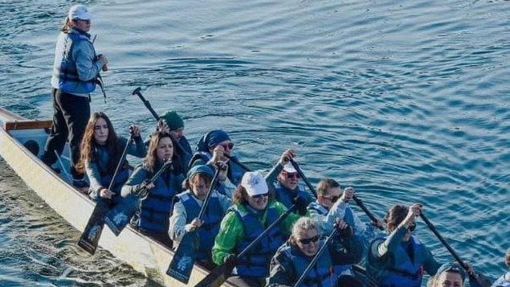 Salida al mar con el Dragon Boat de Bolboretas.