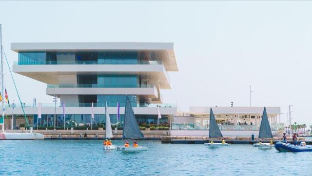 Imagen de archivo de la Marina de València en el entorno del edificio Veles e Vents. Marina de València
