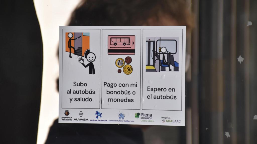 Uno de los pictogramas instalados en los autobuses de Auvasa