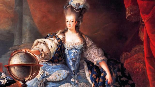 María Antonieta, en un retrato de Jean-Baptiste Gautier Dagoty fechado en 1775.