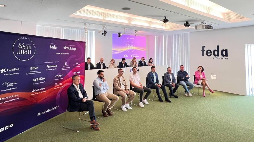 Los premiados han celebrado un encuentro en la sede de la patronal de Albacete.