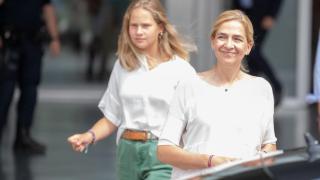 Irene Urdangarin y la infanta Cristina en una fotografía de 2019.