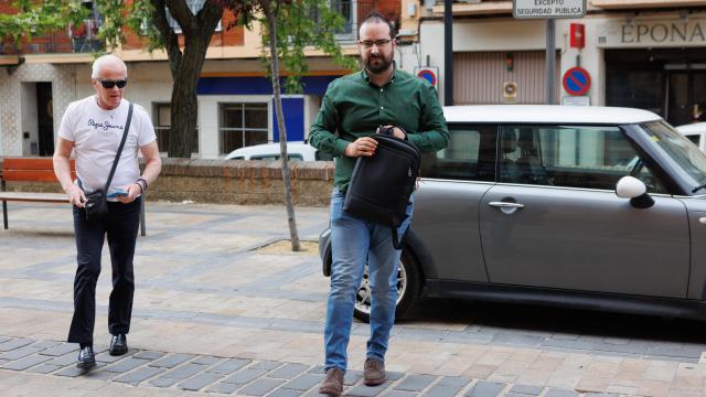 El exprocurador socialista Ángel Hernández a su llegada a la Audiencia de Soria, este miércoles