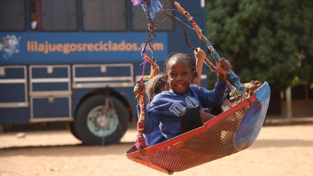 Para Emiliano Matesanz no hay nada mejor en la vida que ver felices a los niños.