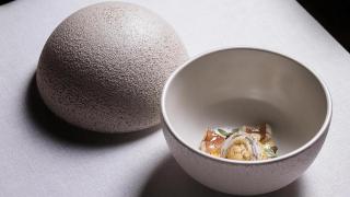 888921789_249523696_1706x960