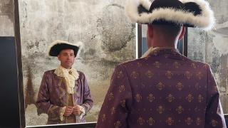 El alcalde del Real Sitio de San Ildefonso, Samuel Alonso, con la vestimenta típica del siglo XVIII