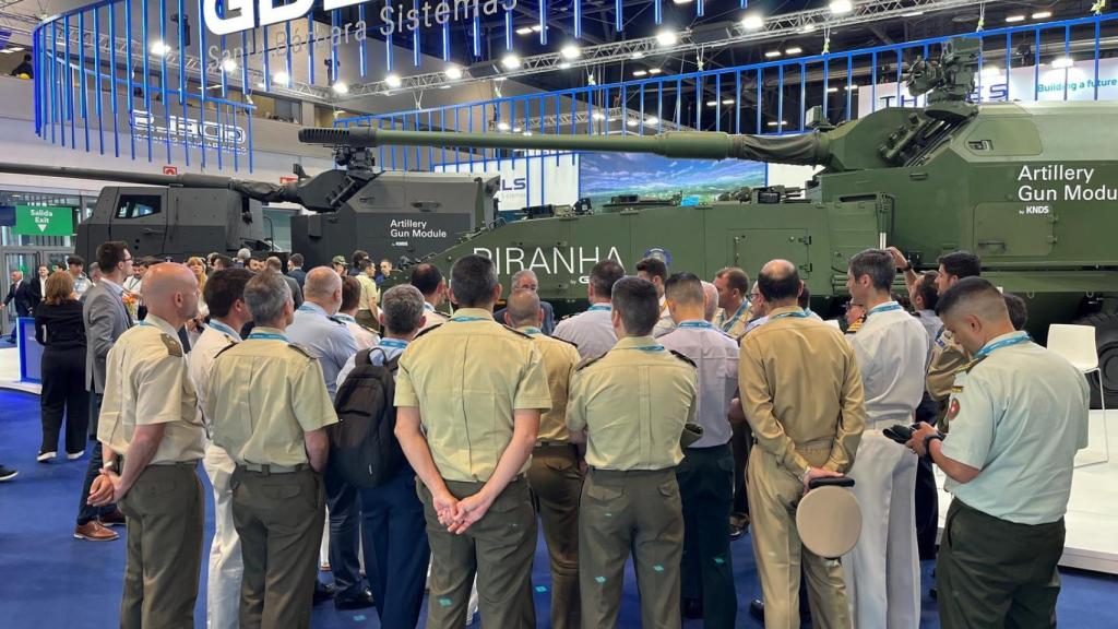 Stand de General Dynamics (Santa Bárbara) en la feria de defensa Feindef.