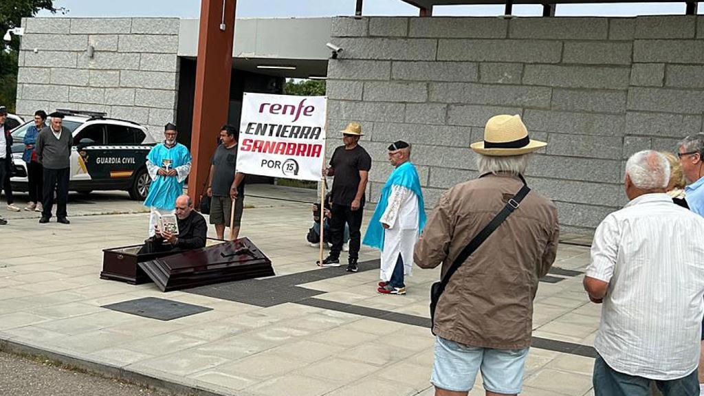 Imagen de la acción reivindicativa en la estación de Sanabria