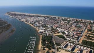 El pueblo de Punta Umbría, visto desde el aire.