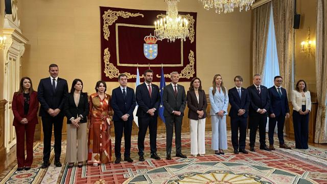 Toma de posesión de Villaverde como conselleira do Mar en Galicia tras la renuncia de Villares.