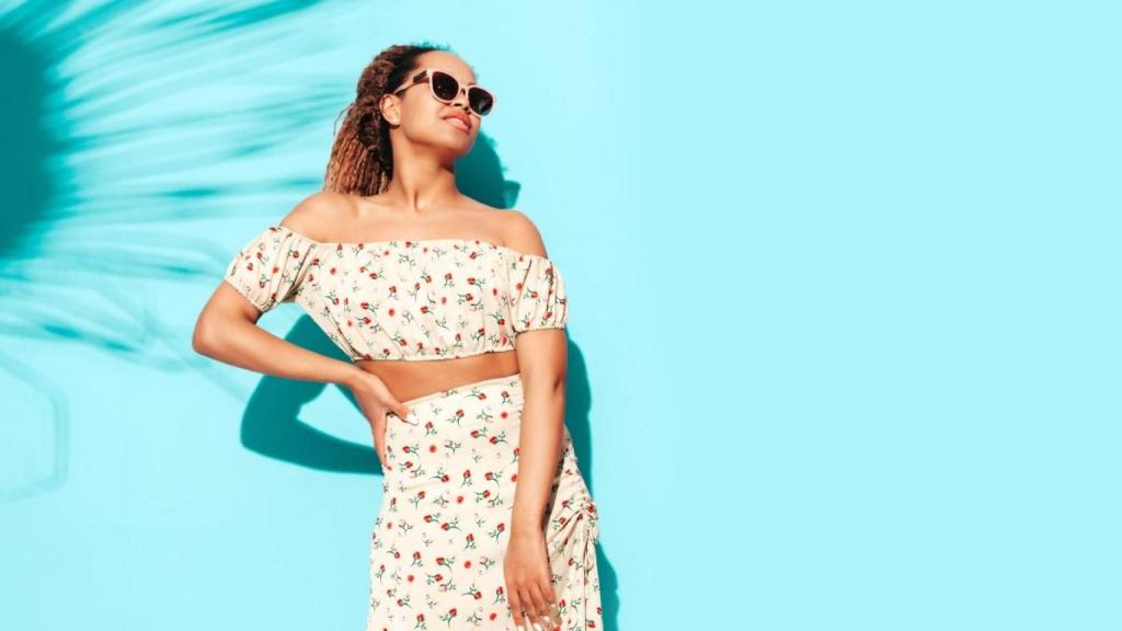 Este es el producto viral en redes sociales para llevar escotes de infarto y la espalda descubierta