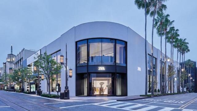 Imagen exterior de la nueva tienda.