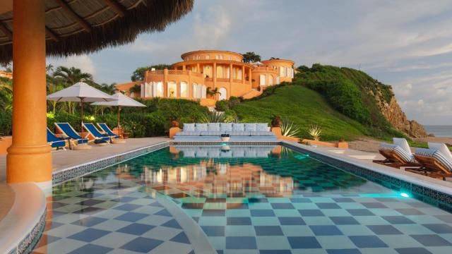 Cuixmala, un resort de lujo ecológico en la costa del Pacífico mexicano.