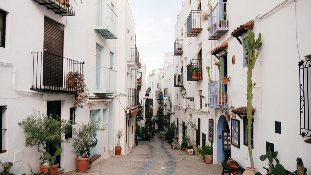 Una de las calles del pueblo.