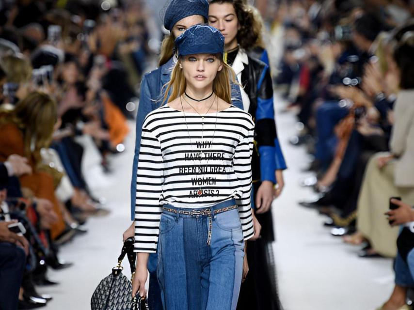 Detalle de la camiseta de la colección primavera-verano 2018 de Dior.