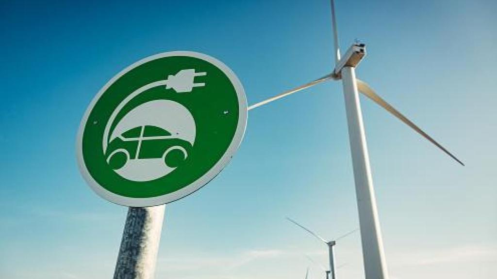 Imagen de carga de un coche eléctrico.