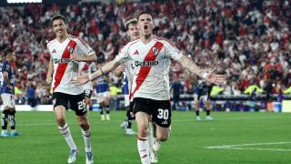 Mastantuono, durante un partido con River Plate.
