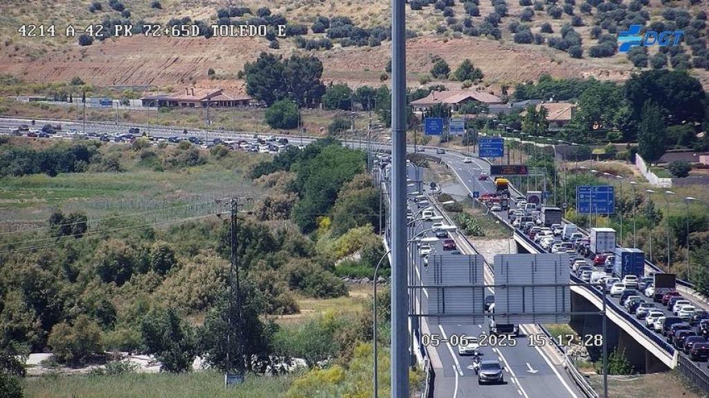 Retenciones en la A-42 a su paso por Toledo. Foto: DGT.