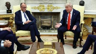 El presidente de Estados Unidos, Donald Trump, y el canciller alemán, Friedrich Merz, se reúnen en la Casa Blanca en Washington, D.C.