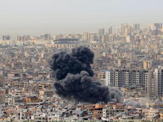 Imagen de archivo de un bombardeo israelí en Beirut.