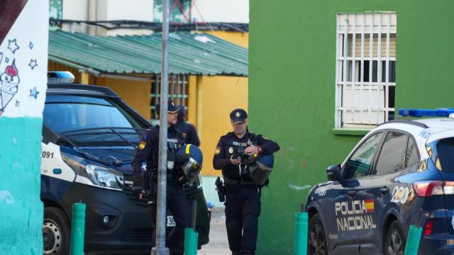 Imagen de archivo de agentes de Policía Nacional en las Tres Mil Viviendas.