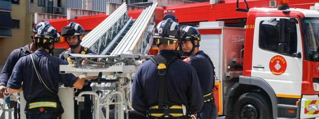 Efectivos de los bomberos de Barcelona.