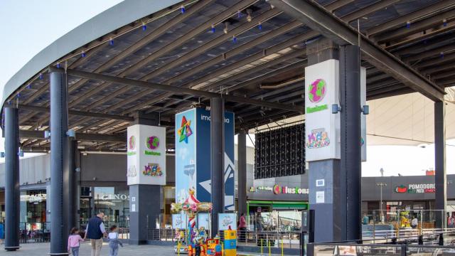 Centro comercial Imaginalia.