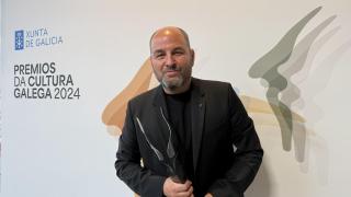 Kin Martínez, de Esmerarte, premiado en la categoría de música de los Premios da Cultura Galega