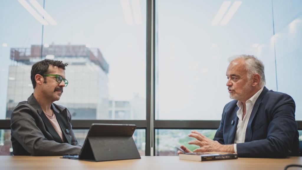 Esteban González Pons, escritor y político, entrevistado por Alberto D. Prieto, subdirector de EL ESPAÑOL.