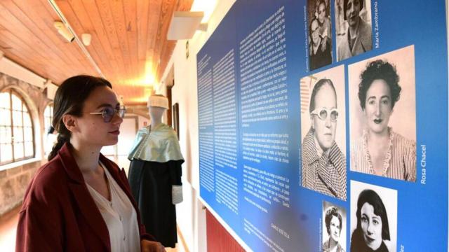 La exposición se puede  visitar en el Claustro Alto de Fonseca.