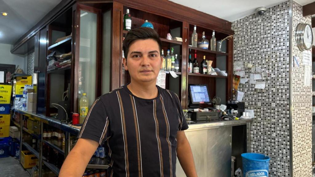 Darwin Castellanos, el camarero que salvó la vida de ancianos en el incendio de Zaragoza