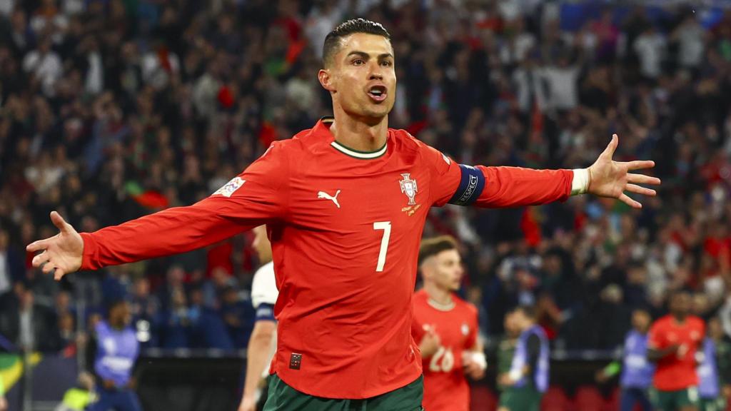 Cristiano Ronaldo celebra su gol con Portugal frente a Alemania en la Nations League