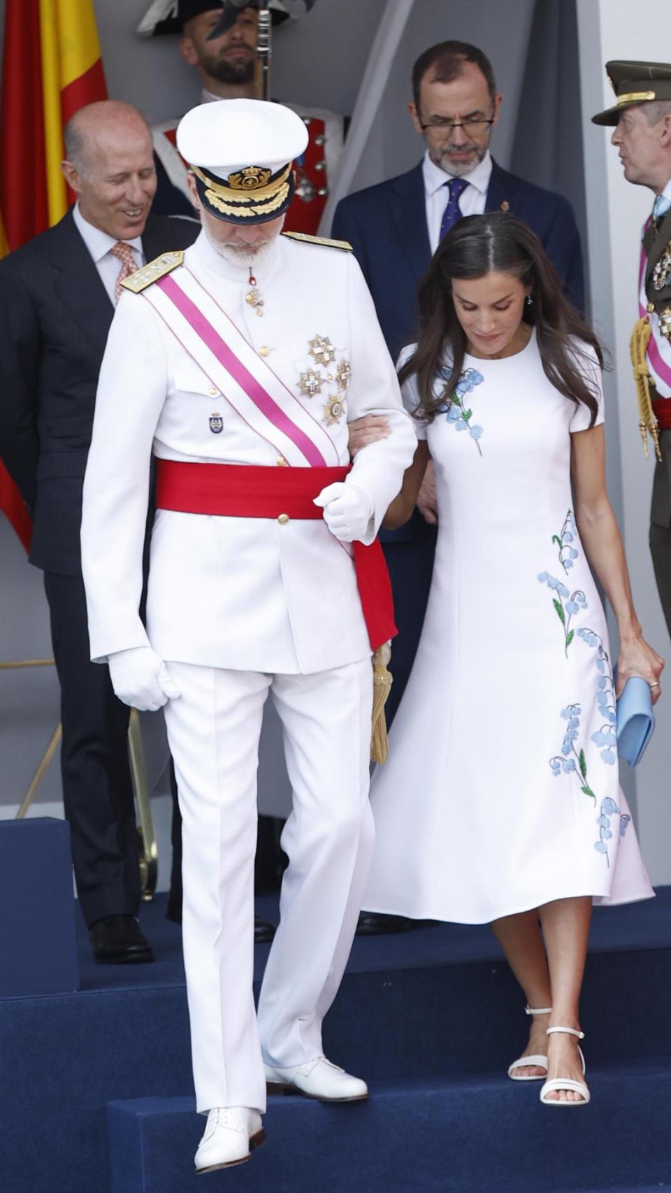 El rey Felipe VI y Letizia, en el Día de las Fuerzas Armadas, en Santa Cruz de Tenerife.