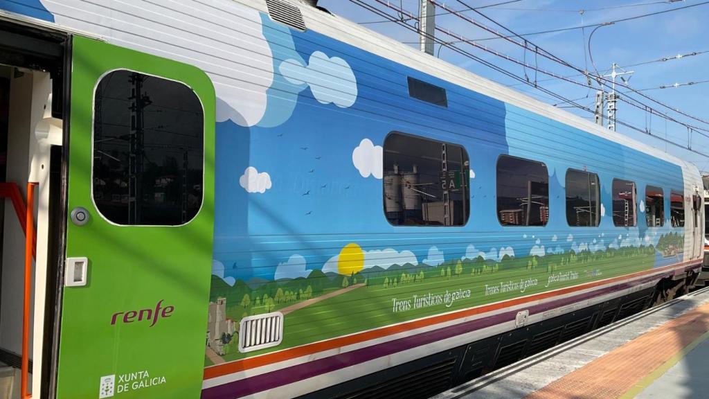 Los Trenes Turísticos de Galicia retoman los recorridos por la Ribeira Sacra