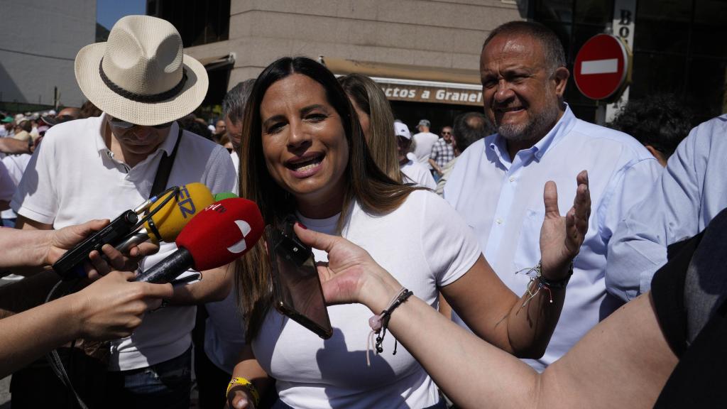 La vicesecretaria general del PSOECyL, Nuria Rubio, durante la manifestación de Oncobierzo en Ponferrada, este domingo