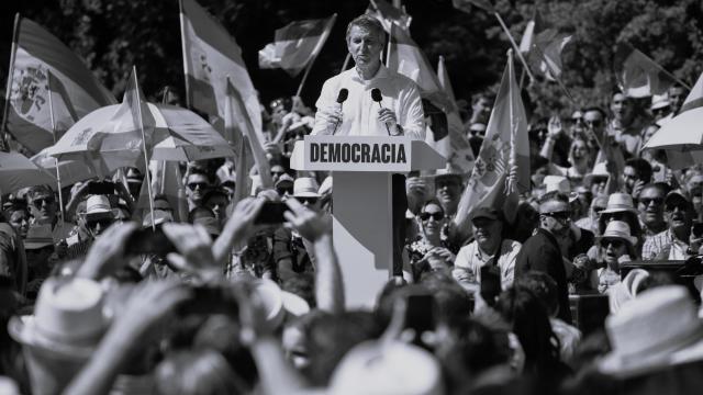 Feijóo, este domingo en la manifestación de Plaza de España.