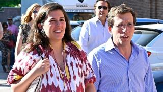 Teresa Urquijo y José Luis Martínez-Almeida en Las Ventas.