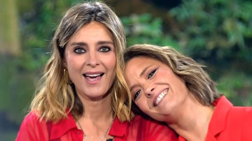 Sandra Barneda y María Casado, en el plató de 'Supervivientes 2025'.