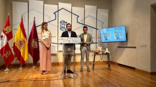 Rosa Andrés, José Ángel Alonso y Moisés Fernández presentan el XXIV Mercado Comarcal y la XXI Feria Agroalimentaria de Villalón de Campos